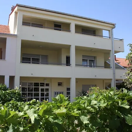 Martina Sun Apartment Zadar