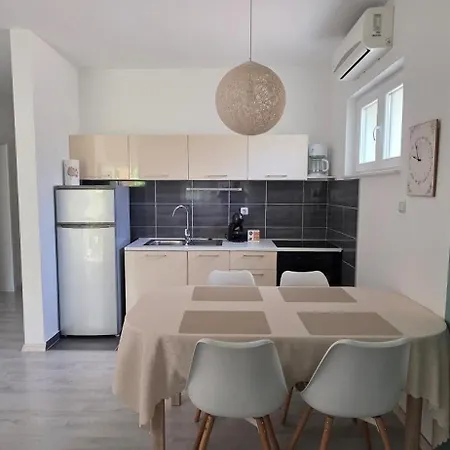 Martina Sun Apartment