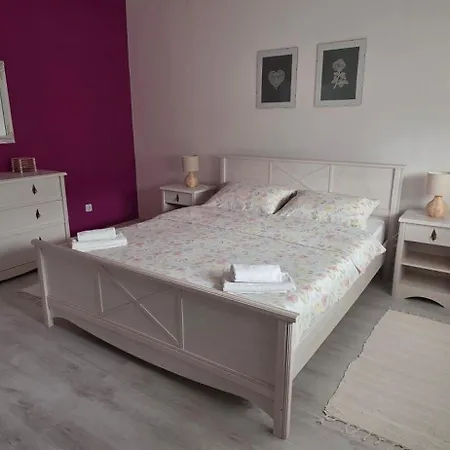 Martina Sun Apartment