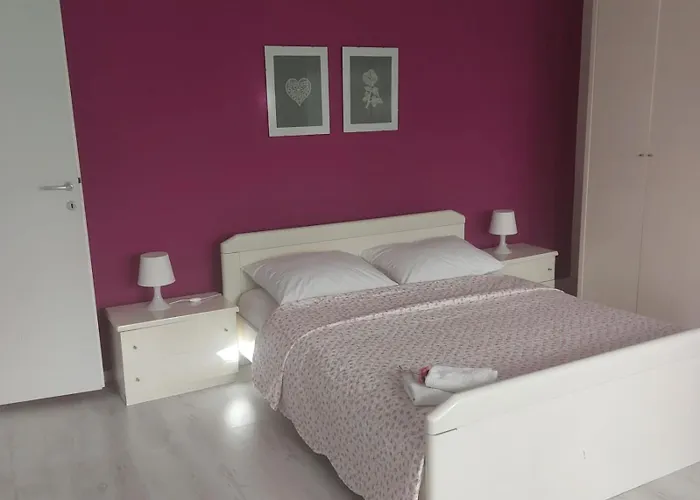 Martina Sun Apartmán *